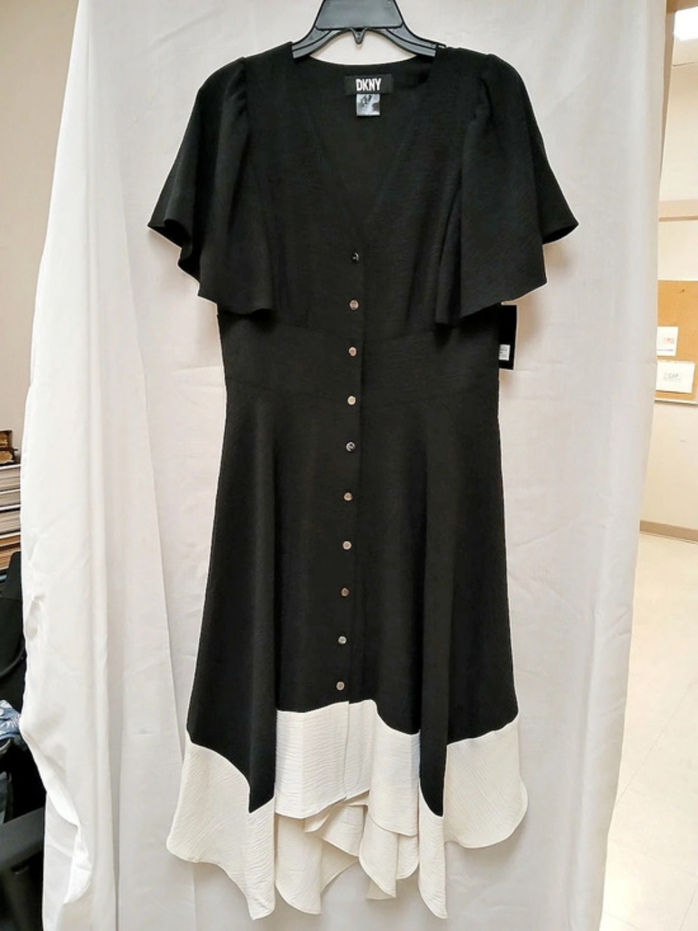 DKNY High-Low Color Block Dress Black & White Size 8 NWT